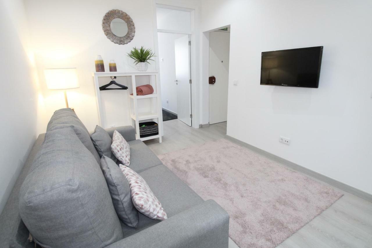 Apartamento Moderno Nas Olaias A 5 Minutos Da Faculdade Isel E Ist Lisboa المظهر الخارجي الصورة